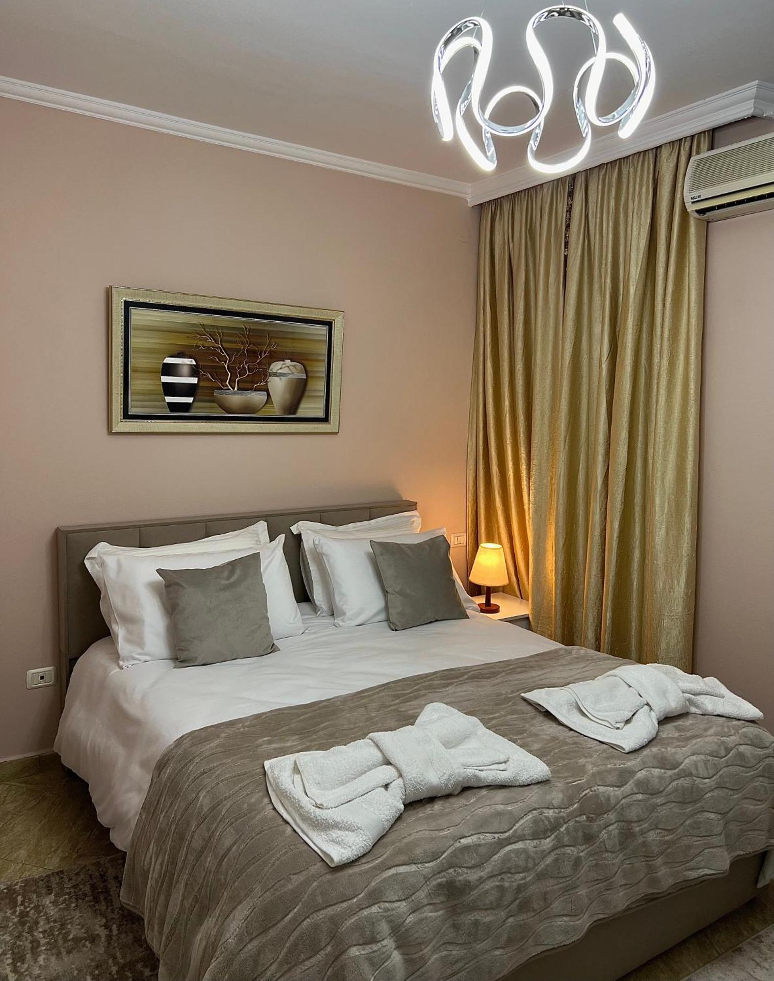 Art Apartment Tirana